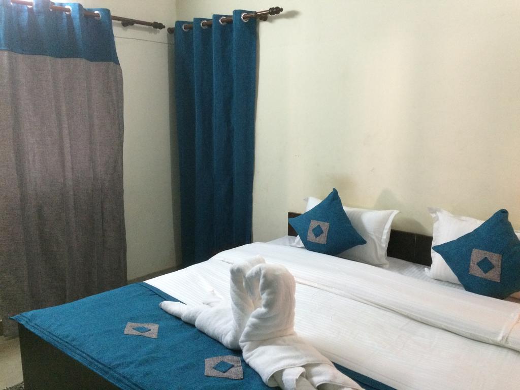 Hotel Sukhsadan Dehradun Ruang foto